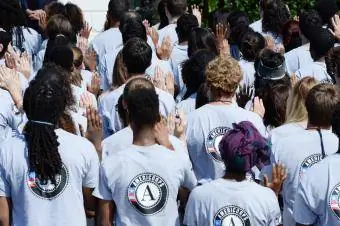 Wajitolea wa AmeriCorps