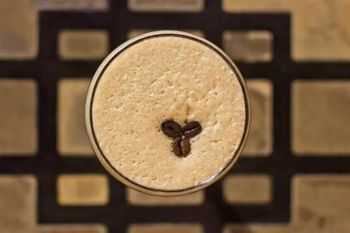 Ağız sulandıran Acı Şirin Şokoladlı Espresso Martini