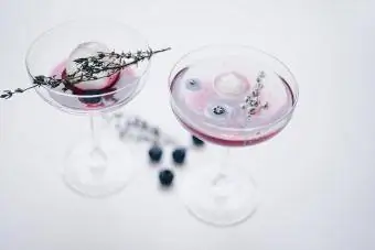 Yabanmersinli Bramble Martini