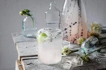 Levanduľový gin