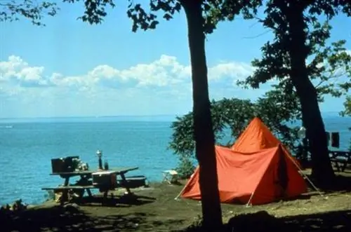 15 terrains de camping de l'État de l'Ohio parfaits pour s'installer pour un voyage