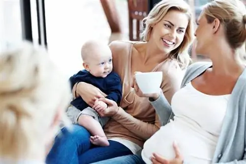 15 skupinových aktivit pro maminky pro smích a učení