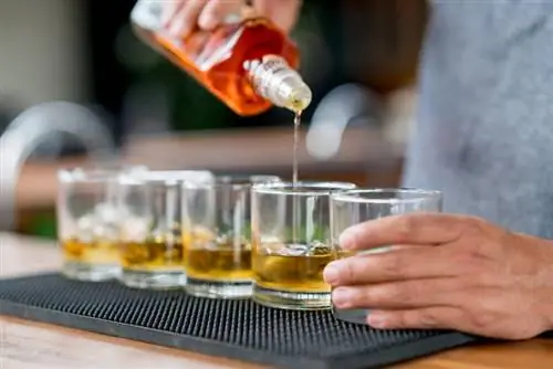 9 Beste Gekruide Rums vir elke Smaak