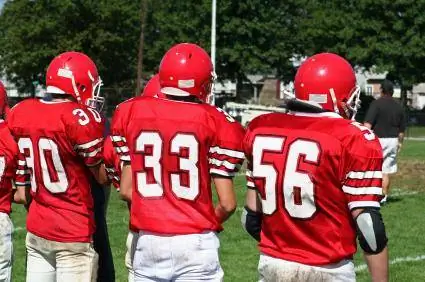 Hoe voetbalspelers op de middelbare school kunnen worden gerekruteerd