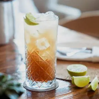 Saratoga Fizz Cocktail