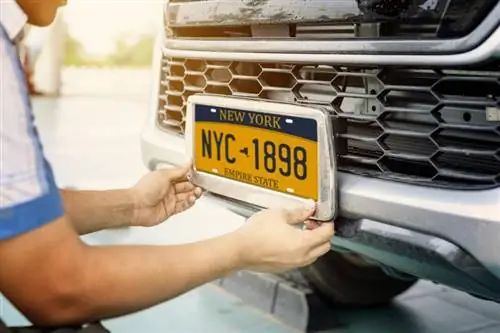 Cómo aplicar Feng Shui a las placas de tu coche para tener buena suerte