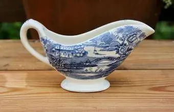 Transferware Clarice Cliff Royal Staffordshire