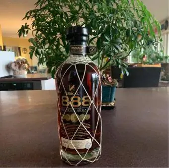 Brugal 1888 ያረጀ rum