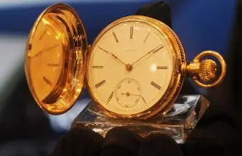 jam saku antik Longines tahun 1872