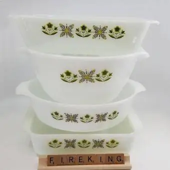 Platos Vintage Fire King Green Meadow