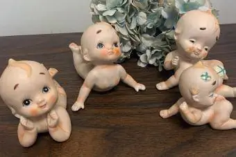 Vintage Brinn'in Kewpie bebek partisi