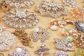 Vintage Rhinestone зергерлік бұйымдары