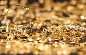 Colecție de resturi de aur