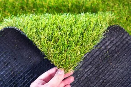 כיצד לנקות דשא מלאכותי לקבלת התוצאות הטובות ביותר