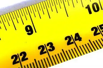 Dilaw na Measuring Tape