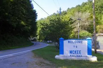Intrând în McKee, Kentucky