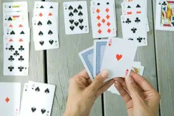 solitaire kart oyunu