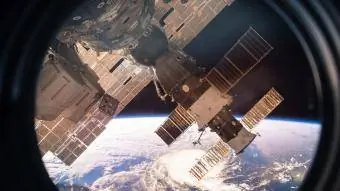 Udsigt over planeten Jorden fra det ydre rum fra den internationale rumstation, ISS vindue