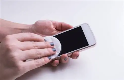 چگونه تلفن همراه خود را به درستی ضد عفونی کنیم