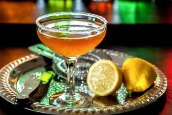 classic sidecar cocktail