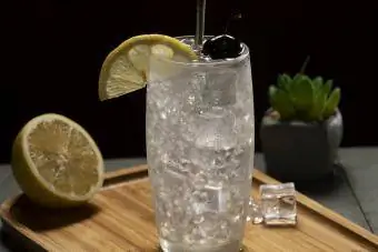 Tom Collins klasszikus koktél