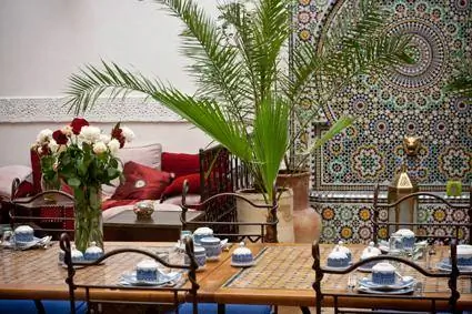 Марокконун ички дизайнындагы 7 негизги өзгөчөлүк