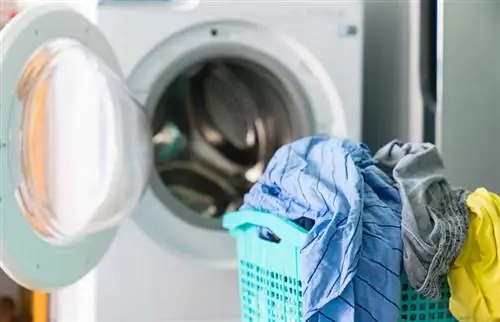 Πώς να κάνετε πλύσιμο ρούχων: Ένας εύκολος οδηγός βήμα προς βήμα