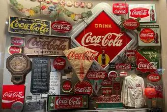Αντικείμενα της Coca-Cola από τον 19ο, 20ο και 21ο αιώνα