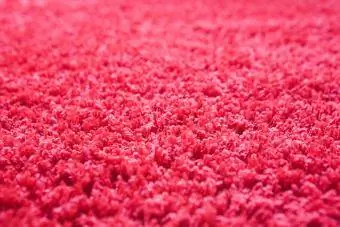 Närbild av röda mattan