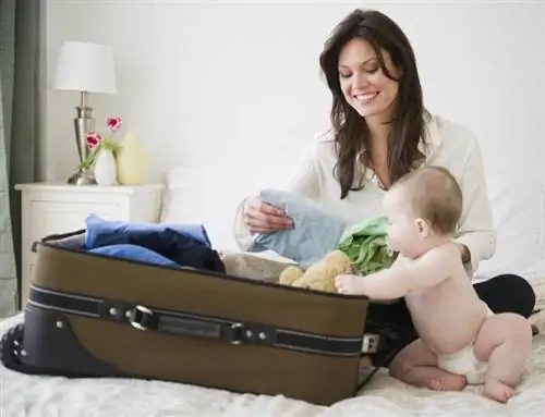 Lista de embalagem essencial para viagens para bebês