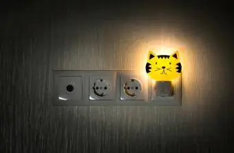 Beebi öölamp