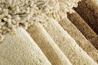 Torção e densidade do carpete