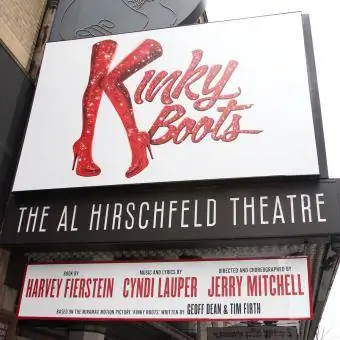 'Kinky Boots' - Marquesina del teatro