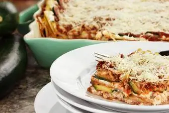 Fersk zucchini lasagne