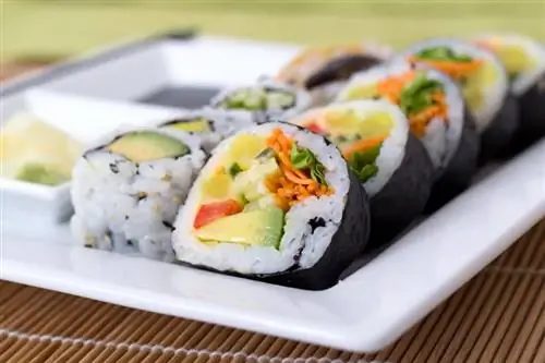 3 receta vegane Sushi: Opsione të freskëta dhe me shije për t'u bërë në shtëpi