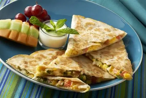 7 Vejetaryen Quesadilla Tarifleri (Kolay & Sağlıklı)