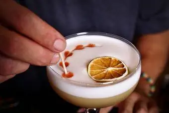 bitter garnering för cocktail