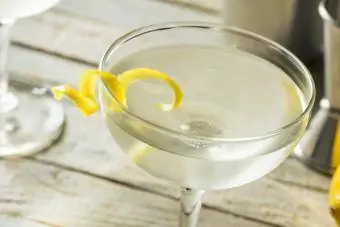 Martini aux agrumes Sambuca