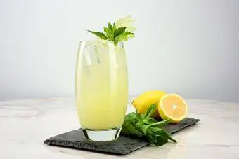 Lakrits lemonad