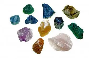 Rough gemstones nyob dawb tom qab