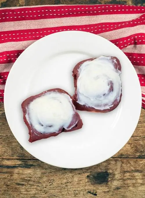 Red Velvet Cinnamon Rolls