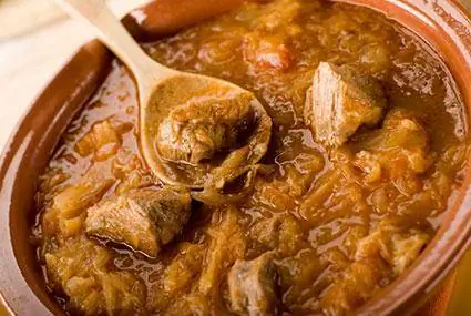 Jinsi ya Kutengeneza Stovies za Kiskoti