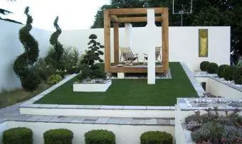 Paesaggio moderno con patio
