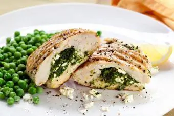 Pollo ripieno di spinaci e feta