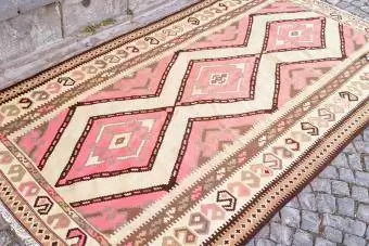 Vintage Turks kelim platgeweven tapijt