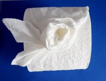 giấy vệ sinh origami hoa hồng