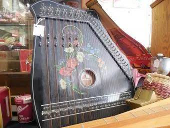 Autoharp antik i zi