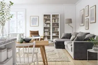 Moderne skandinavisk stue interiør