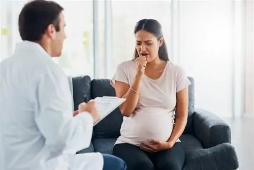10 måder at lindre en tør hoste under graviditet