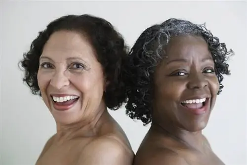 12 Hulpbronnen voor senior nudisten